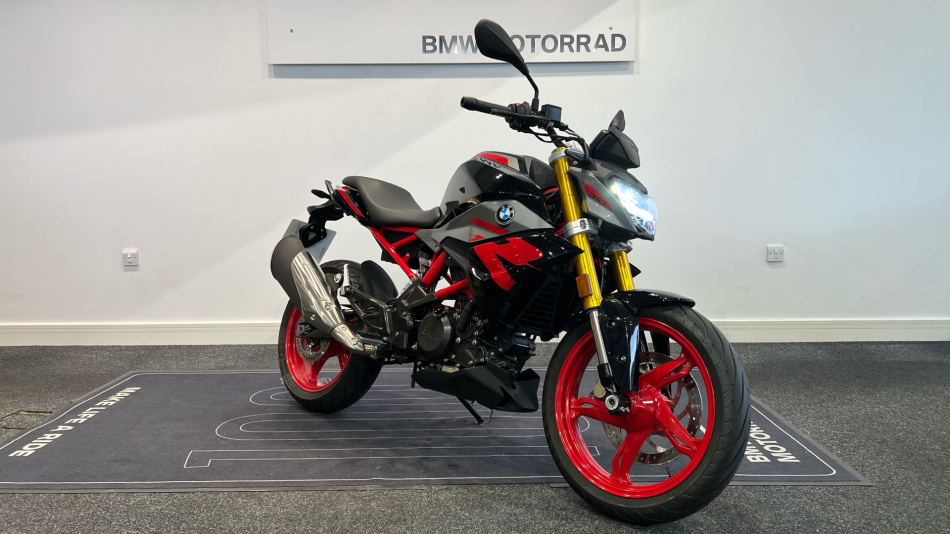 BMW G310 R ABS